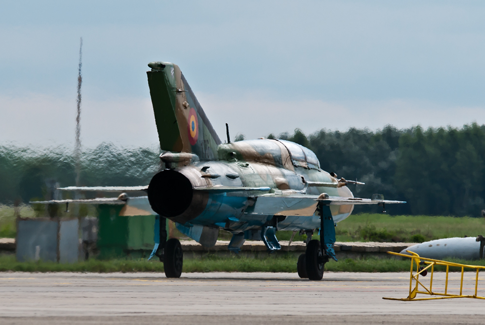 028_Kecskemet_Air Show_Mikoyan-Gurevich MiG-21UM Lancer B.jpg